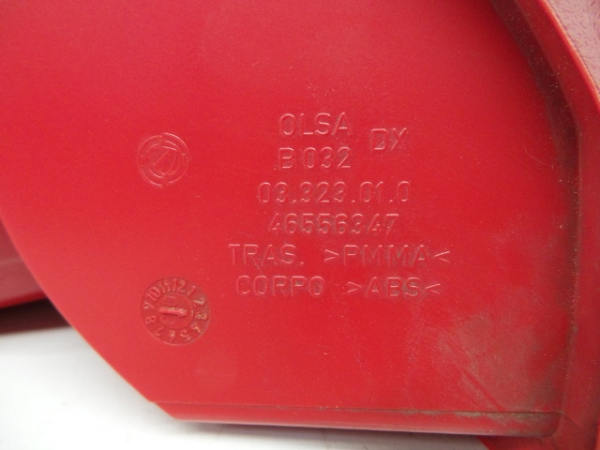 Feu arrière Droite ALFA ROMEO 147 (937_) Imagem-1