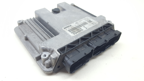 Centralina motor / ECU TOYOTA Yaris (_P9_)