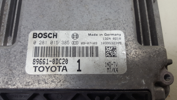 Centralina motor / ECU TOYOTA Yaris (_P9_) Imagem-4