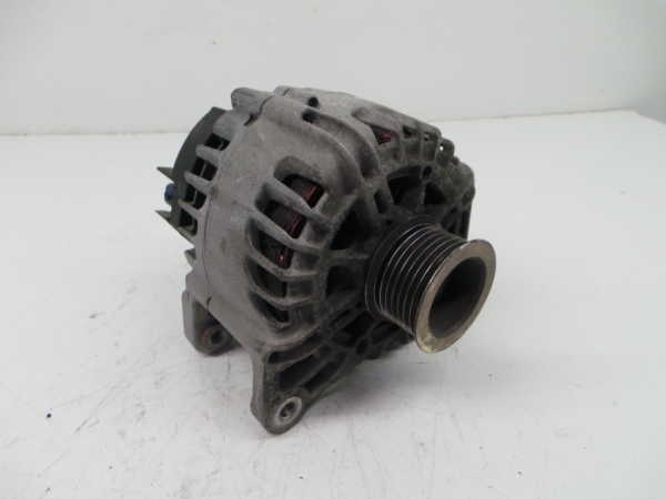 Alternador RENAULT Megane III Coupé (DZ0/1_)