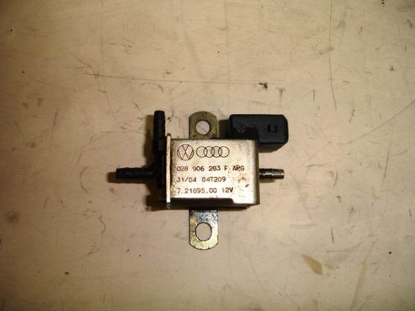Idle air control valve FORD Galaxy (WGR)