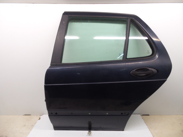 Left rear door SAAB 9-5 Sedan (YS3E)