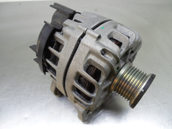 Alternador RENAULT Megane IV (B9A/M_) Imagem-1