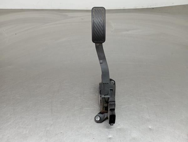 Pedal acelerador FORD Fiesta VI (CB1, CCN)