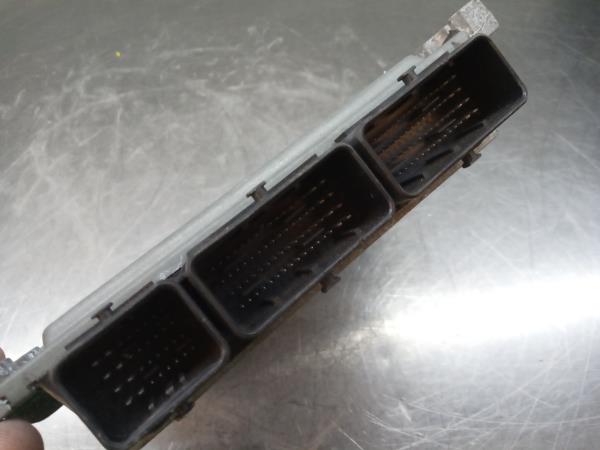 Centralina motor / ECU RENAULT Megane III (BZ0_) Imagem-2