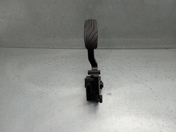 Pedal acelerador RENAULT Megane IV (B9A/M_)