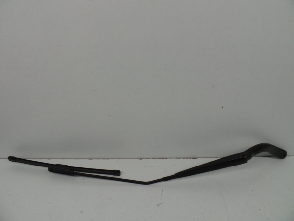 Windscreen wiper arm Right front SMART ForFour (453)