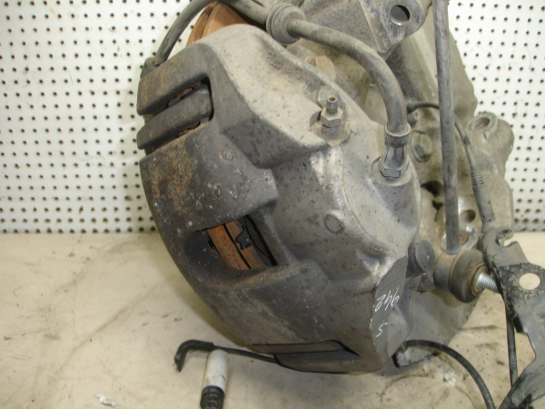 Pinça travão / maxila de travão frente esquerda BMW 5 (E60) Imagem-1