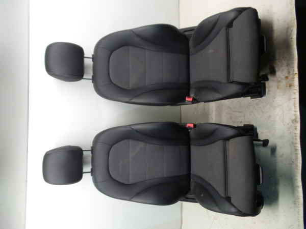 Juego Asientos HONDA HR-V (RU_)