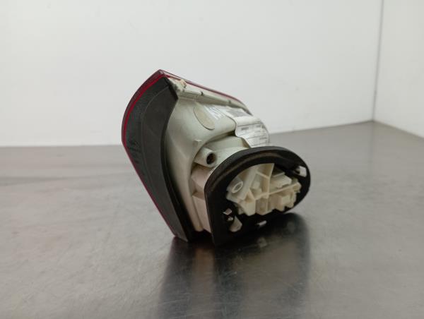 Fanale Destro Baule OPEL Astra J Imagem-1