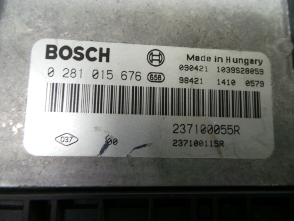 Centralina motor / ECU RENAULT Megane III (BZ0_) Imagem-2