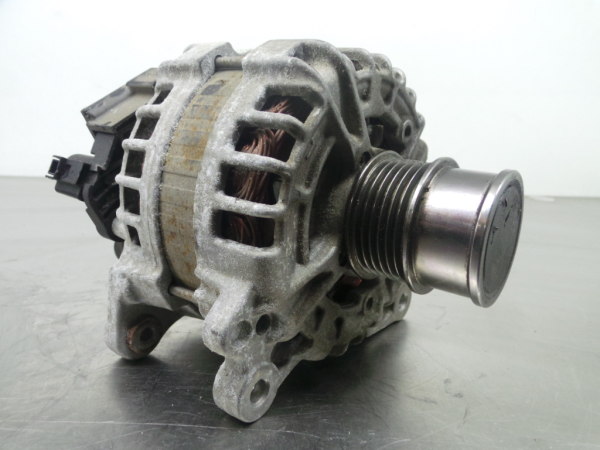 Alternador VOLKSWAGEN Polo (6R, 6C)