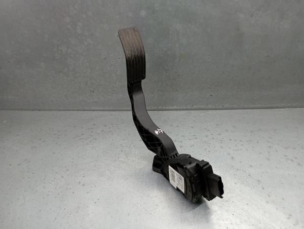 Pedal do acelerador PEUGEOT 208 Imagem-1