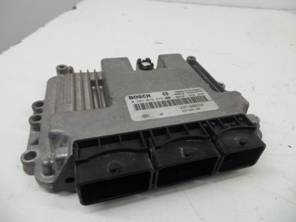 Centralina motor / ECU RENAULT Megane III (BZ0_) Imagem-9