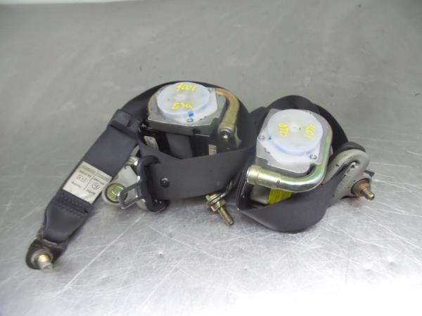 Right front seatbelt pretensioner MAZDA 6 Station Wagon (GY)