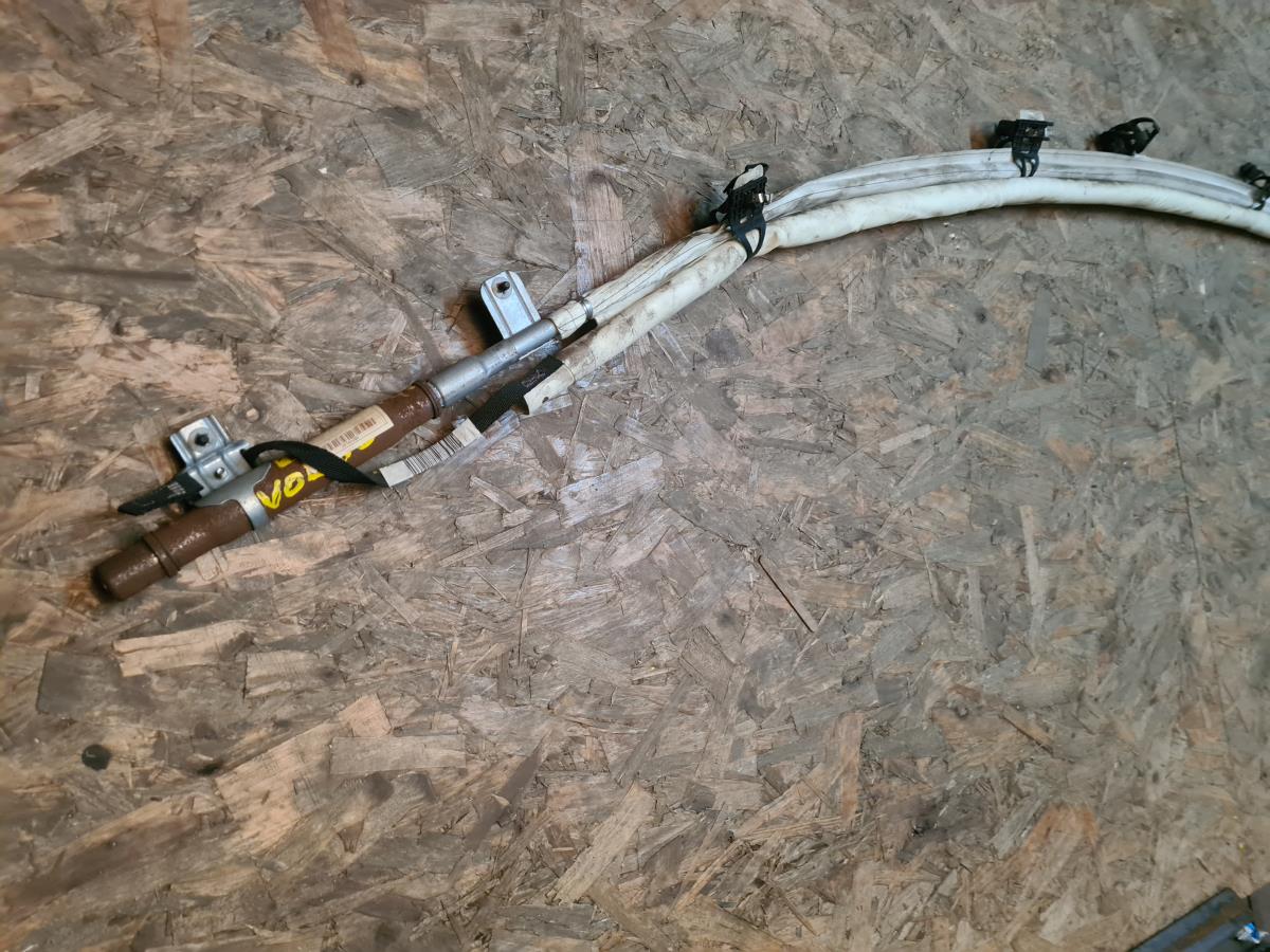 Airbag a Tendina Destra VOLVO V40 Combi (VW)