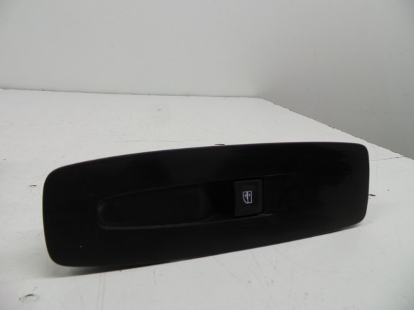 Mando / interruptor elevalunas delantero derecho RENAULT Megane IV (B9A/M_)