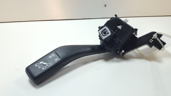 Indicator Stalk  SEAT Leon (1P1)