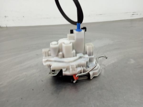 Fechadura / fecho porta frente esquerdo PEUGEOT Bipper (AA_)