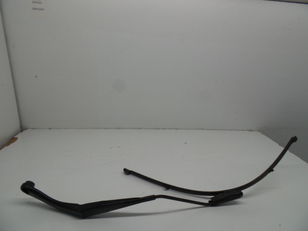 Haste / braço de escova limpa vidros frente esquerda PEUGEOT Bipper (AA_)