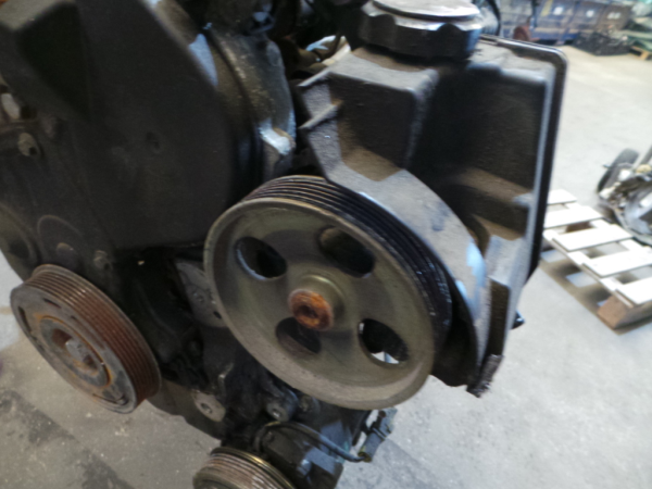 Bomba de direção PEUGEOT Partner (5)