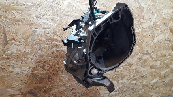 Caja de cambios manual RENAULT Megane IV (B9A/M_)