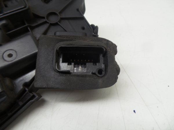 Fechadura / fecho porta frente esquerdo VOLKSWAGEN Polo (6R, 6C) Imagem-4