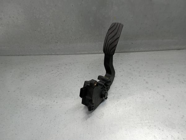 Pedal acelerador RENAULT Megane IV (B9A/M_) Imagem-1