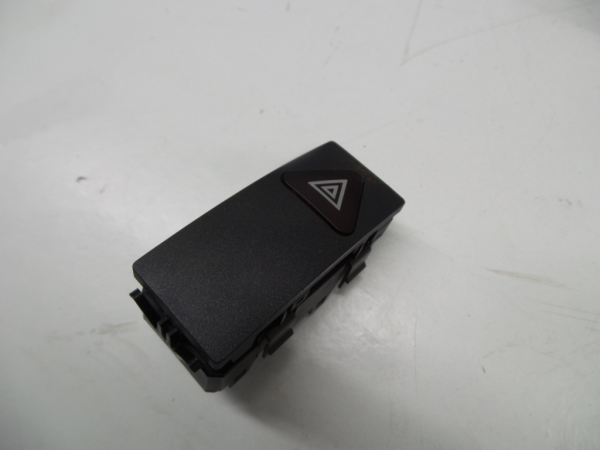 Warning Switch MERCEDES-BENZ Classe C (W204) Imagem-1