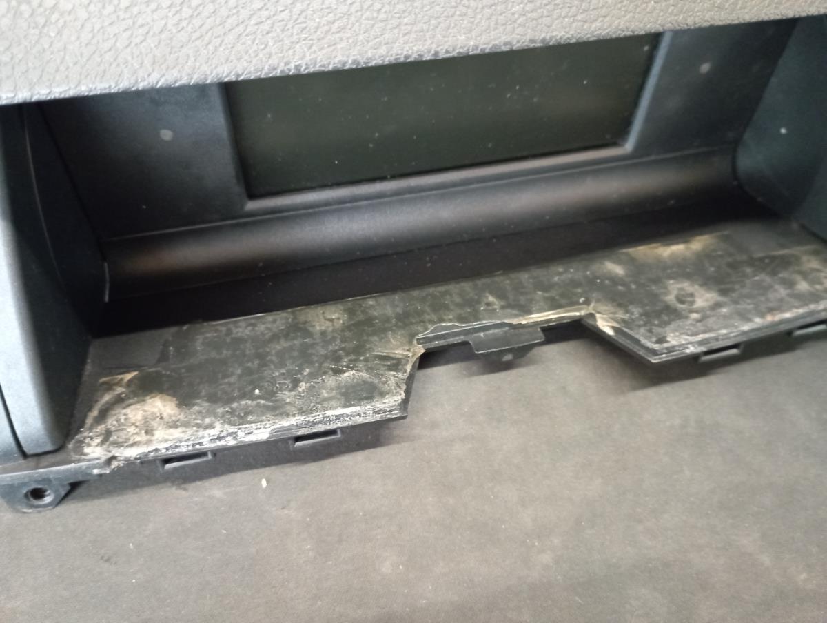 Écran de Navigation MERCEDES-BENZ Classe C Carrinha (S204) Imagem-1