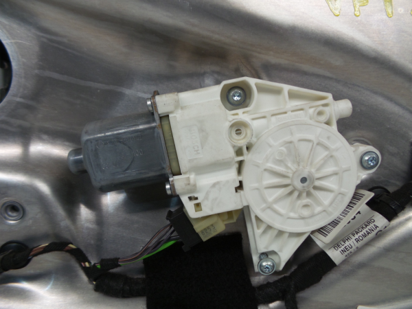 Lève-vitre avant gauche MERCEDES-BENZ Classe C Carrinha (S204) Imagem-1