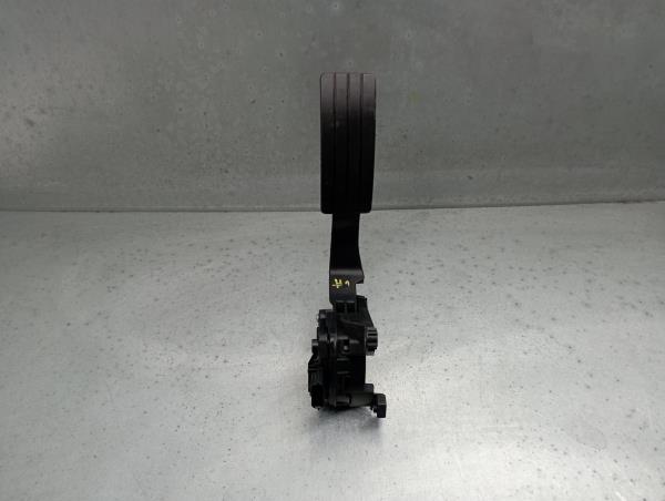 Pedal acelerador RENAULT Clio IV (BH_)