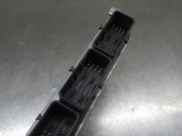 Centralina motor / ECU RENAULT Scénic III (JZ0/1_) Imagem-2