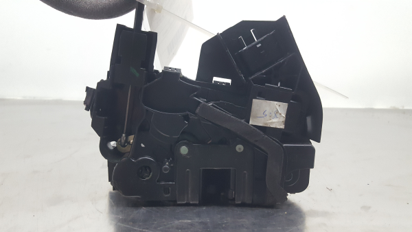 Cerradura / cierre puerta trasera derecha RENAULT Megane IV (B9A/M_) Imagem-1