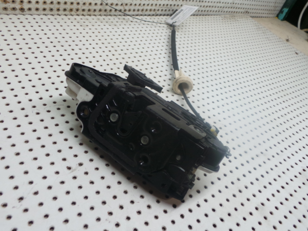 Front Left Door Lock VOLKSWAGEN Golf VI (5K1) Imagem-1