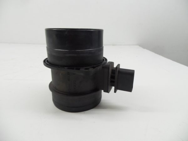 Débitmètre d'air massique (MAF) VOLKSWAGEN Golf VI (5K1)