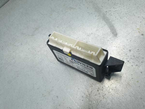 Módulo parking RENAULT Megane IV (B9A/M_) Imagem-2