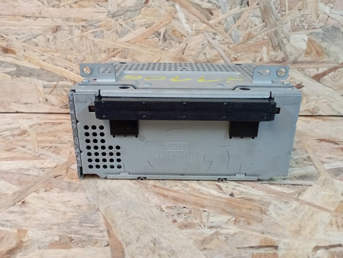 Kit Auto-rádio FORD Focus III Imagem-2