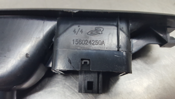 Mando / interruptor elevalunas delantero derecho RENAULT Megane III (BZ0_) Imagem-3