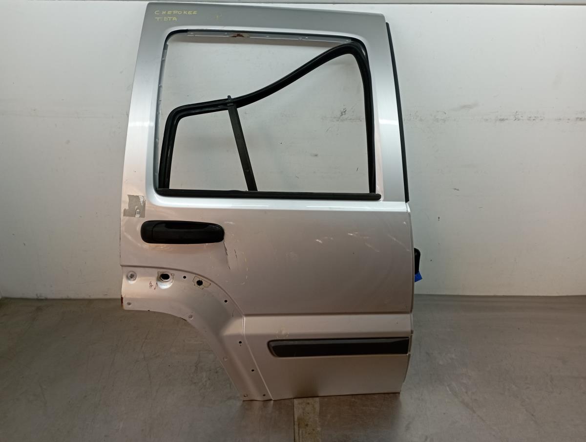 Right rear door JEEP Cherokee (KJ)