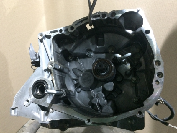 Caja de cambios manual RENAULT Clio IV (BH_)