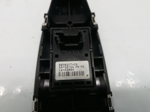 Mando / interruptor elevalunas delantero derecho BMW 1 (F20) Imagem-1