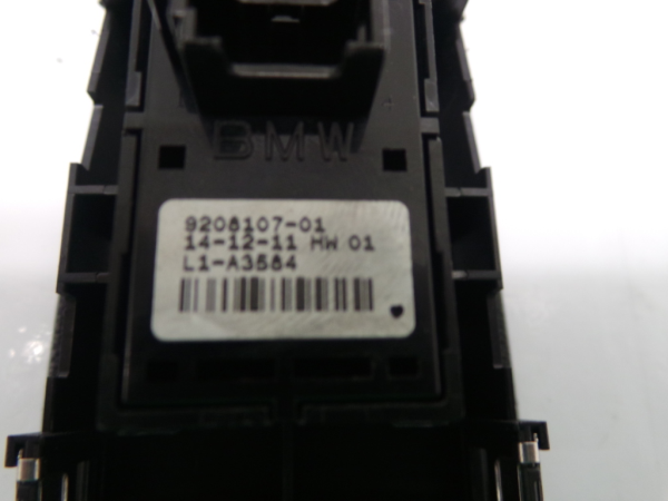 Mando / interruptor elevalunas delantero derecho BMW 1 (F20) Imagem-2