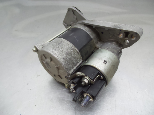 Motor de arranque RENAULT Captur (J5_) Imagem-1