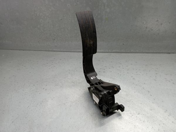 Pedal acelerador RENAULT Captur (J5_)