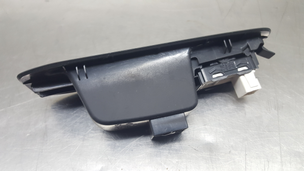 Comando / interruttore alzacristallo posteriore sinistro PEUGEOT 308 SW II Imagem-2