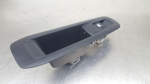 Comando / interruttore alzacristallo posteriore sinistro PEUGEOT 308 SW II Imagem-1