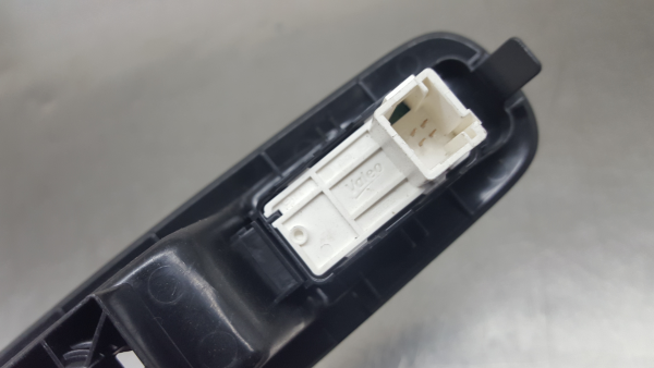 Comando / interruttore alzacristallo posteriore sinistro PEUGEOT 308 SW II Imagem-3