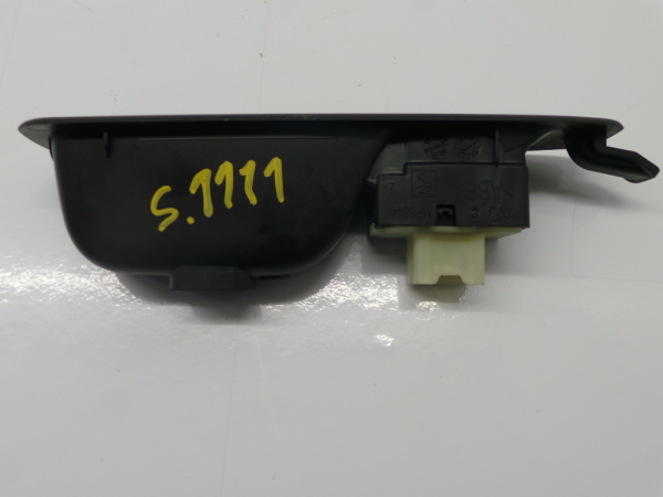 Mando / interruptor elevalunas delantero derecho RENAULT Captur (J5_) Imagem-2