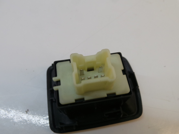 Mando / interruptor elevalunas delantero derecho FIAT Talento (296_) Imagem-1